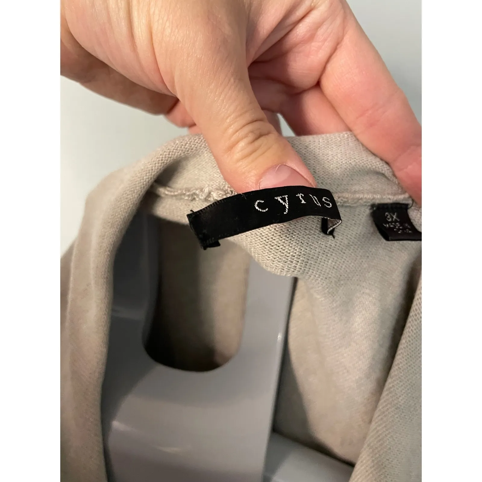 Cyrus Women's 3X Sleeveless‎ Knit Hooded Cardigan Duster Vest Beige - Image 4