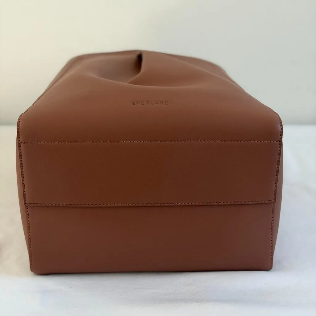 Everlane  The Studio Bag in Cognac - Image 12