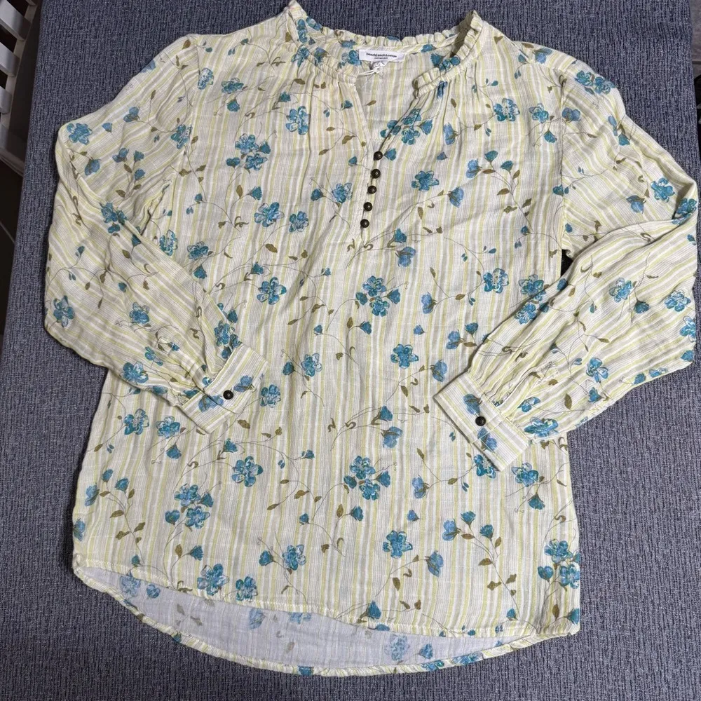 Beach Lunch Lounge Women’s Yellow Floral Top - Image 3