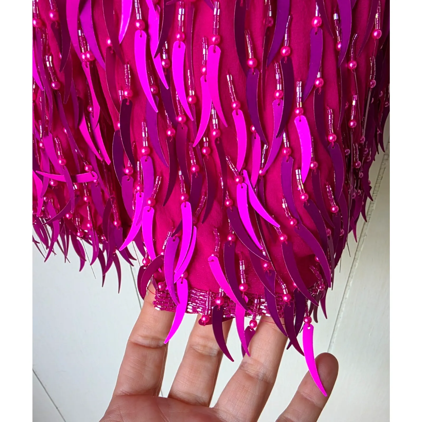 AJ Bari Silk Hot Pink Cattail Sequin Beaded Fringe Vintage Trophy Sheath Dress 6 - Image 6