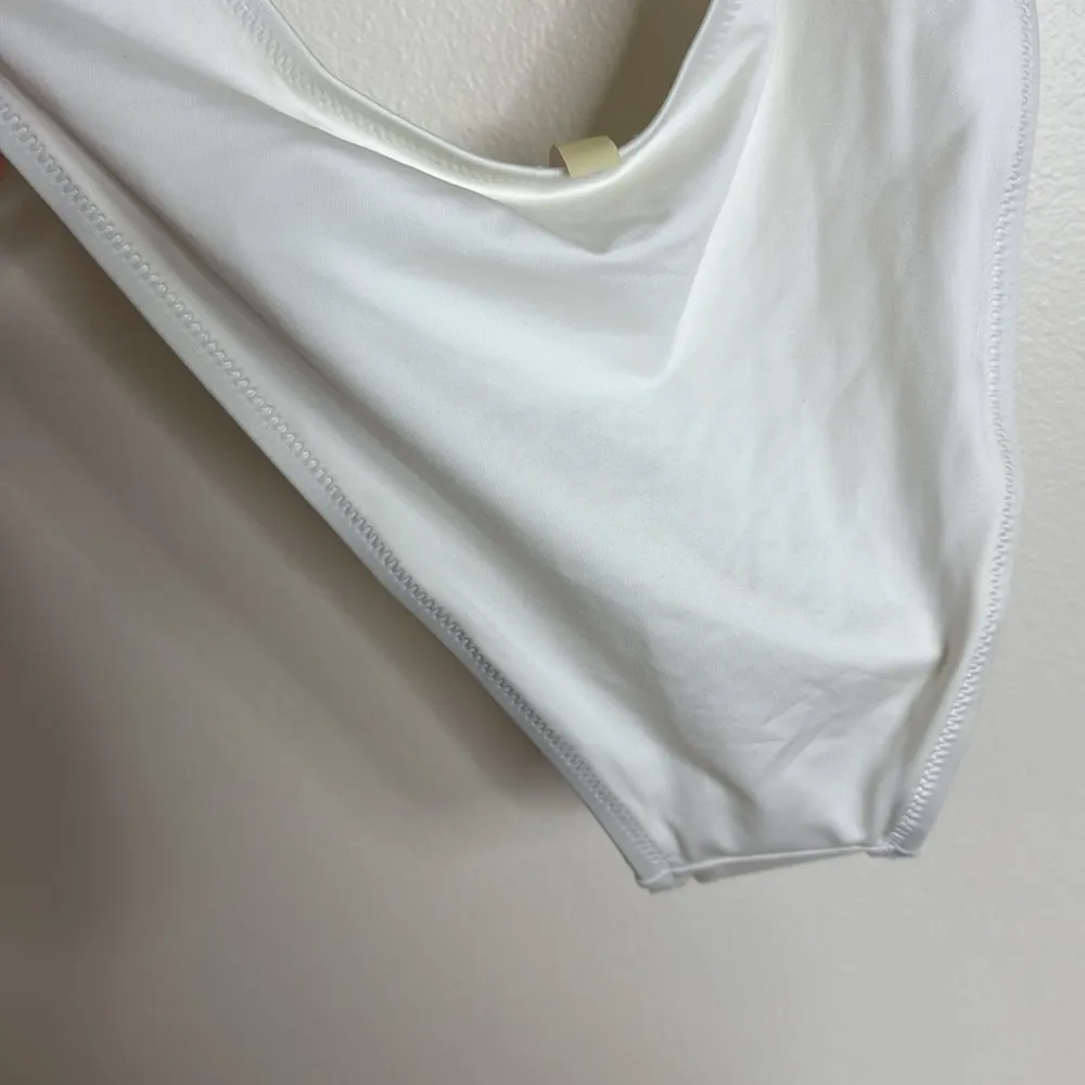 SKIMS signature cut out swimsuit monokini One-Piece size medium in marble - Image 9