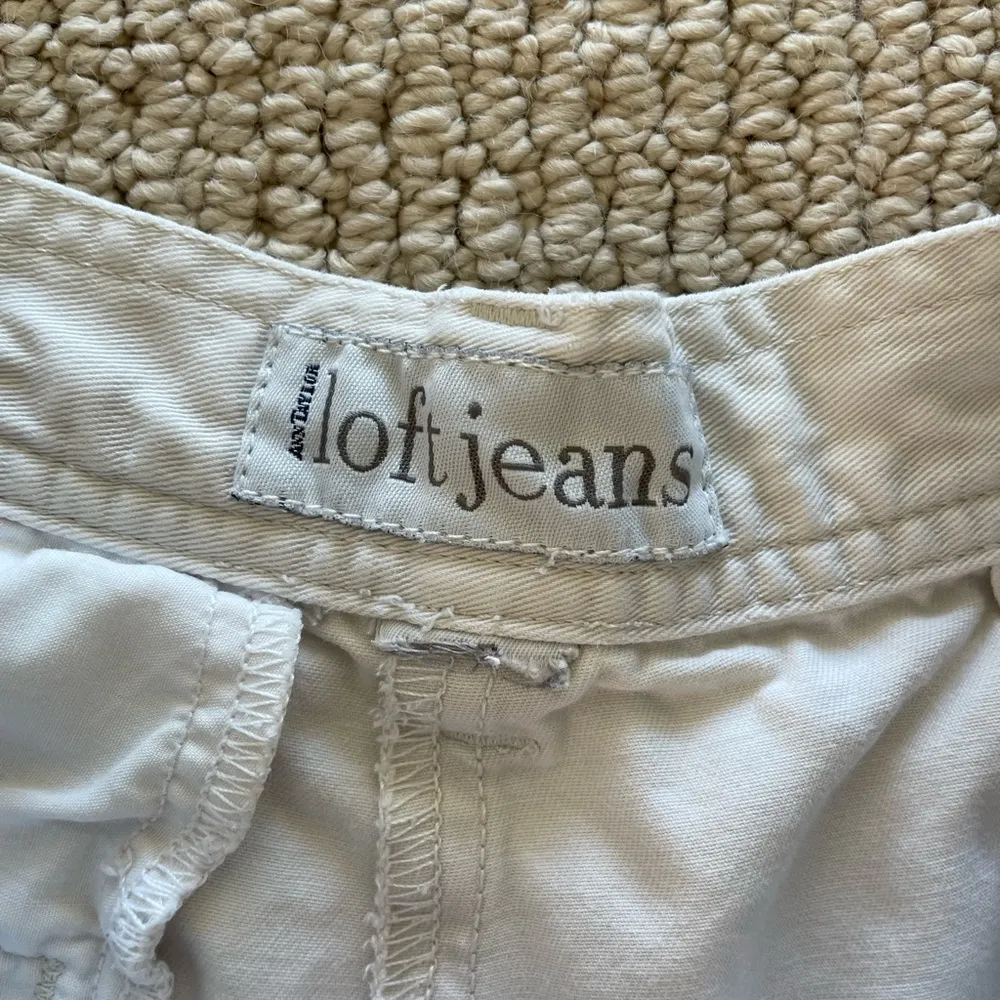 Loft Jeans Tan High-Waisted Shorts - Image 6