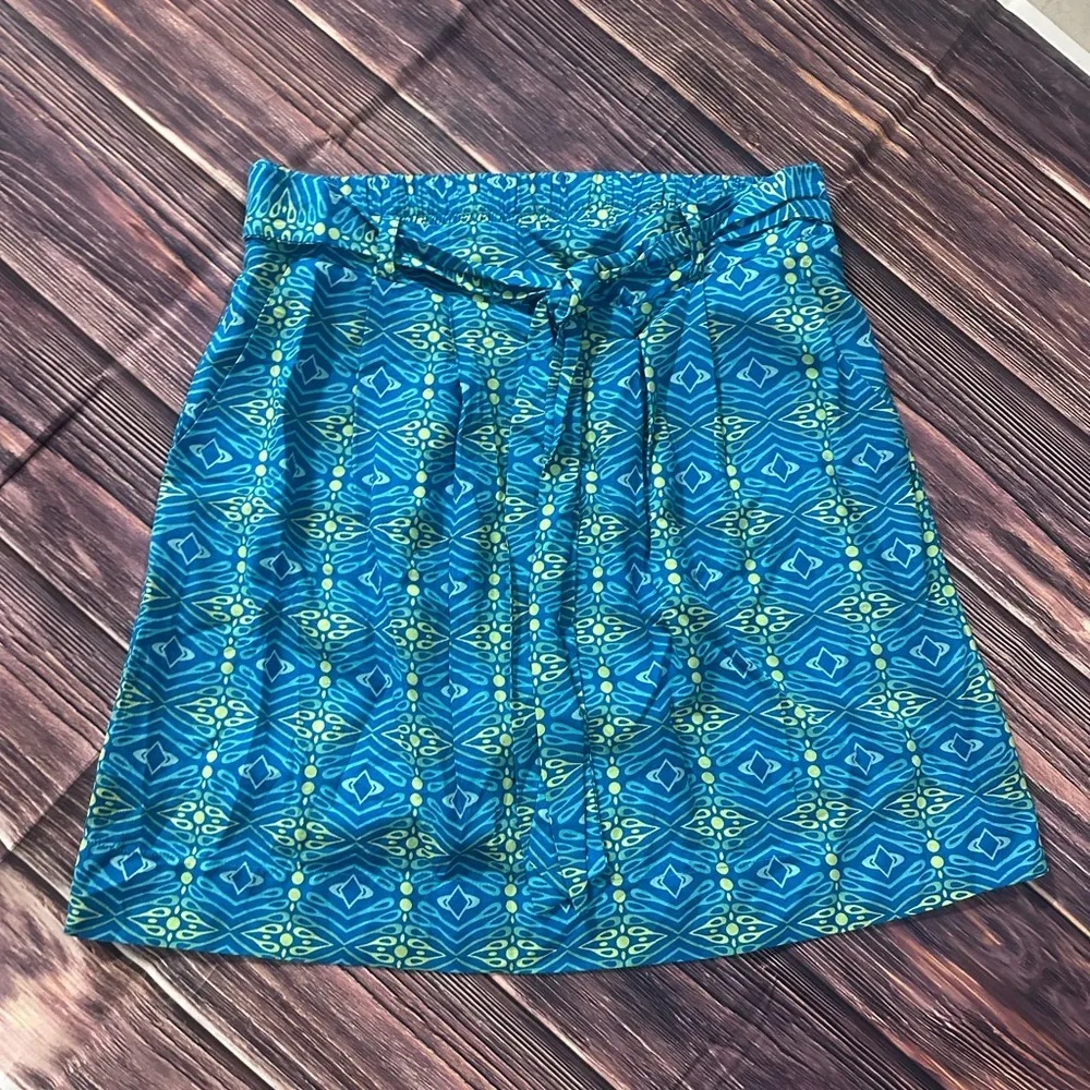 Escapada  Blue Patterned Women's Skirt New With Tag Size Small - Image 6