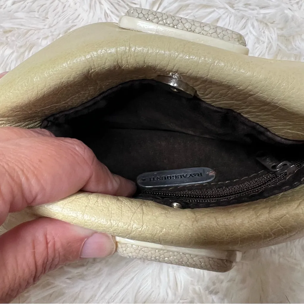 Vintage Stunning R&Y Augousti shell Clutch - Image 3