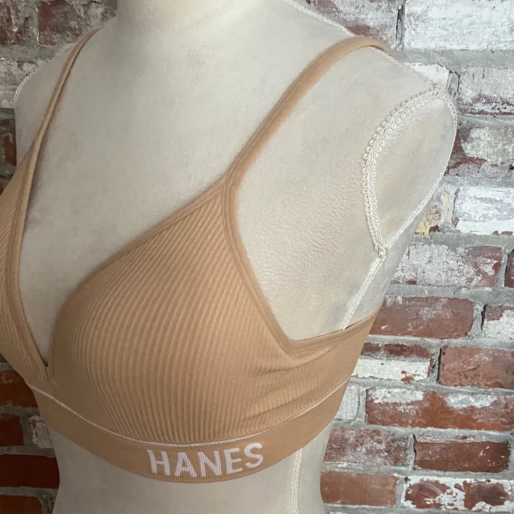 Hanes Women's Beige Ribbed V Neck Adjustable Straps Bra Size M Tan Size M - Image 2
