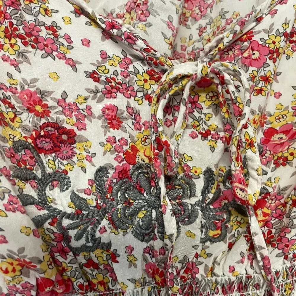 Floral Embroidered Dress - Image 3