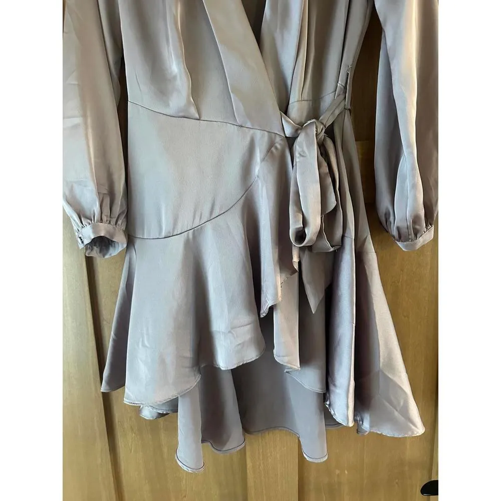 NWOT Lucy Paris Adonia Satin Wrap Dress in Lavender Women’s size Small​ - Image 6