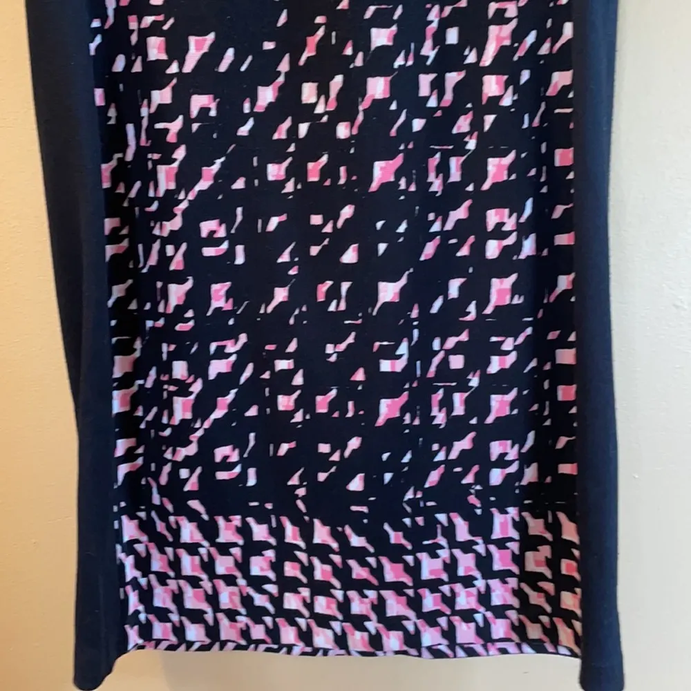 NEW YORK & COMPANY Black Pink White Dress Size M - Image 3