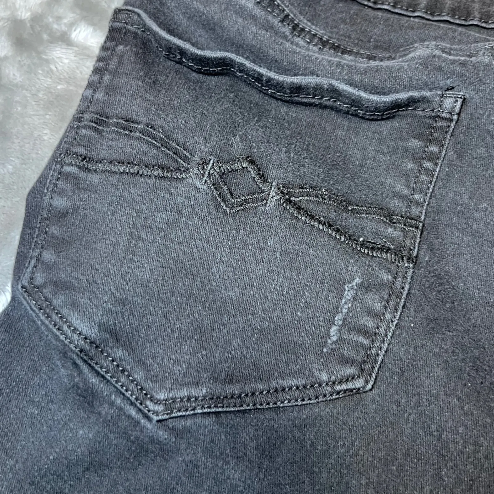 Mudd FLX Stretch Low Rise Skinny Distressed Ripped Jeans Womens 15 Black Denim - Image 11