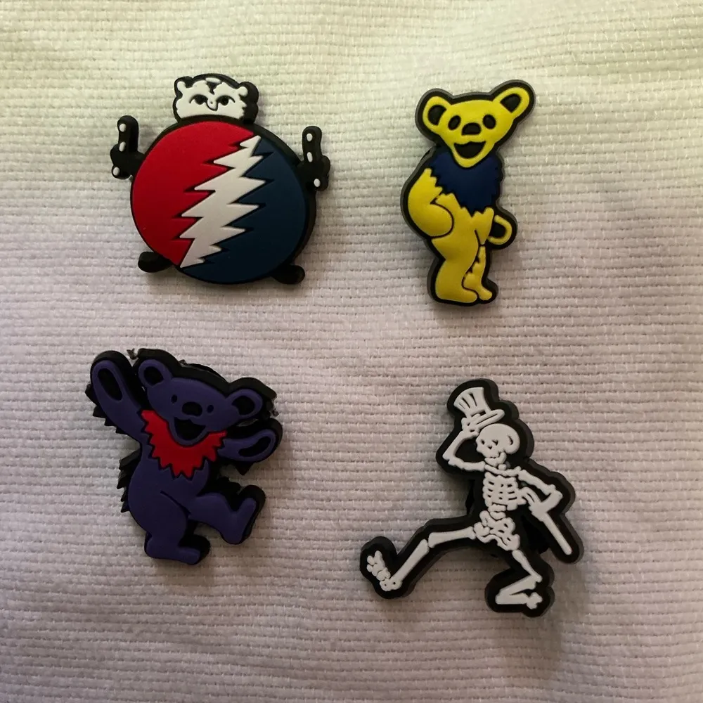 Grateful Dead Jibbitz croc charms NWOT - Image 2