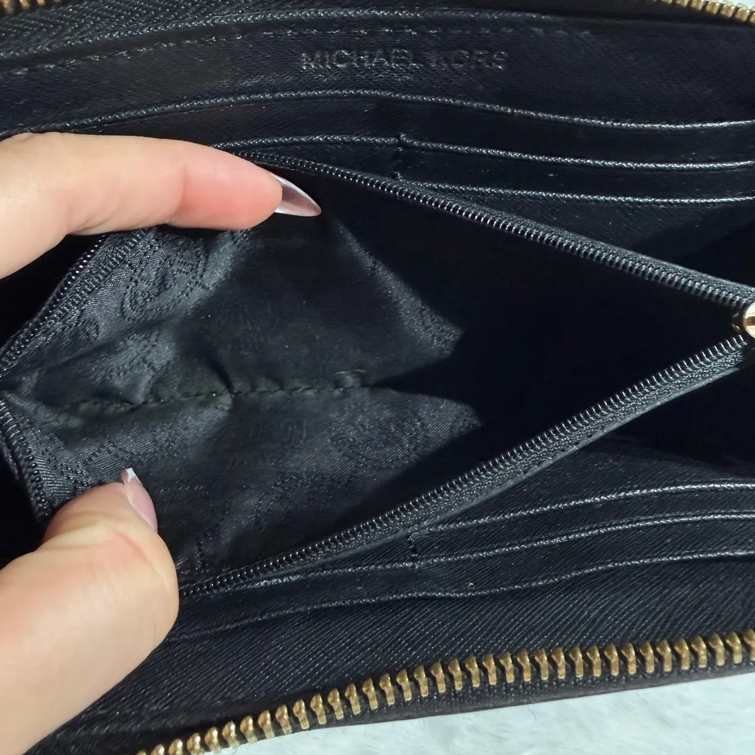 MICHAEL KORS Black Zip Around Wallet - Image 10