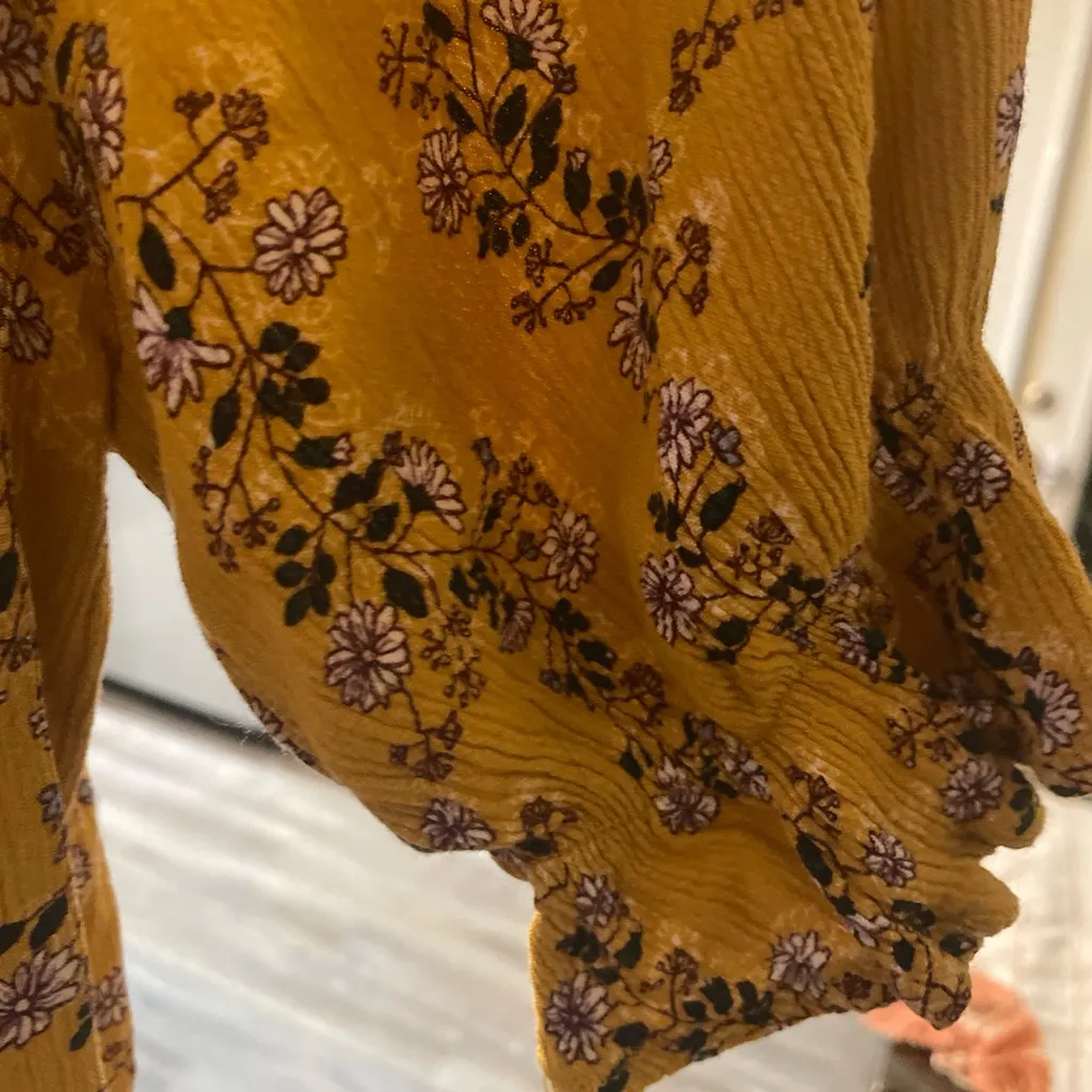 Mustard Floral Off-Shoulder Blouse - Image 5