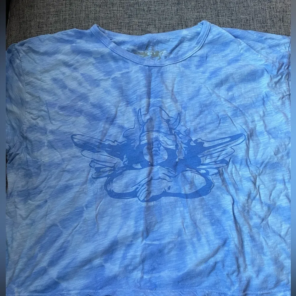 NWOT Boys Lie Lady Butterfly Tee in Blue tie dye size M - Image 4