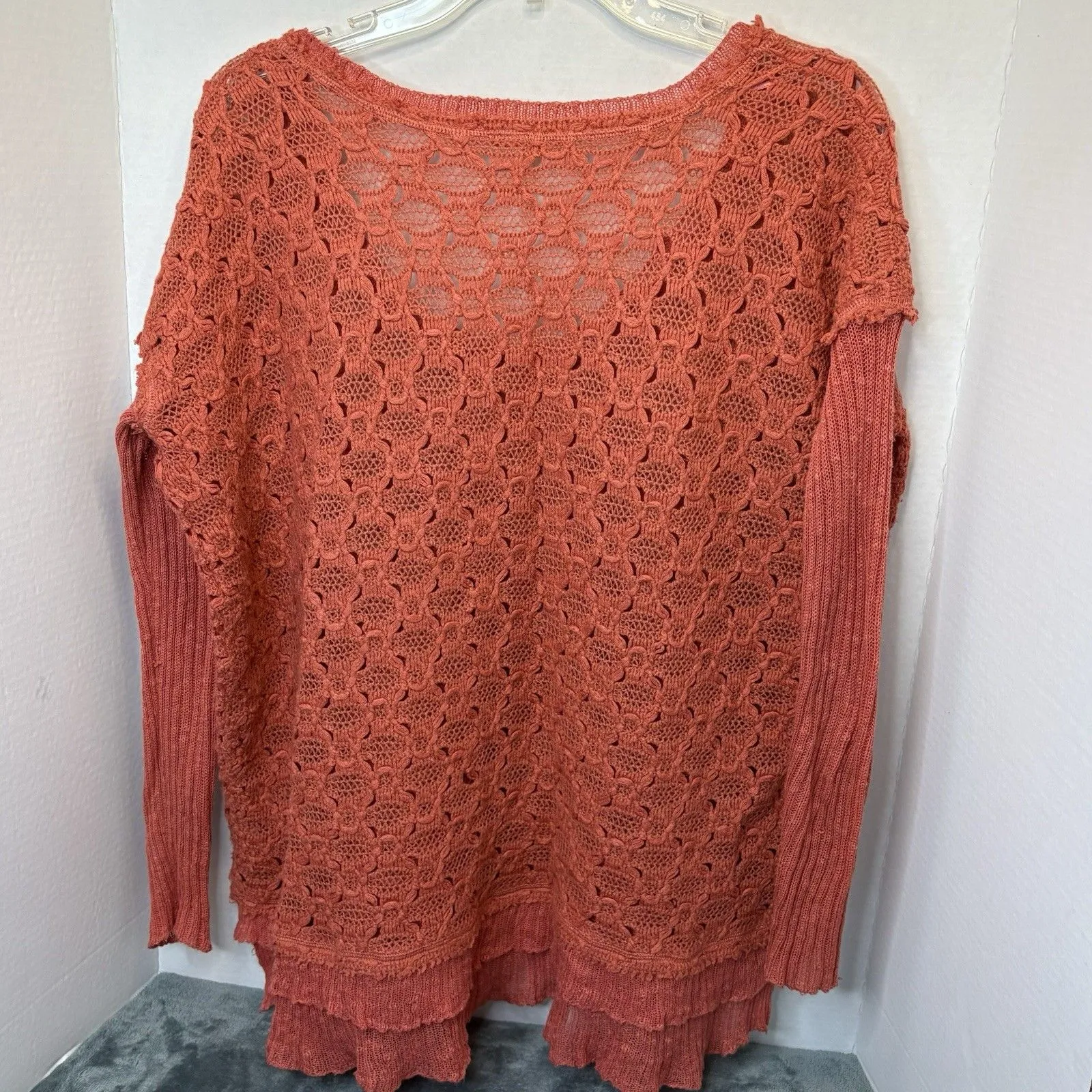 Free People Windows To My Soul Open Knit Ruffle Hem Crochet Sweater Sz S Boho - Image 4