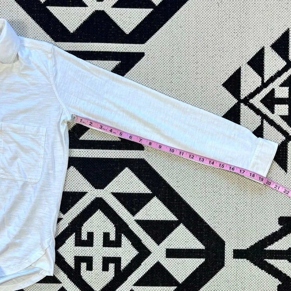 CHRLDR Amrat White Button Front Jersey Blouse Medium - Image 10