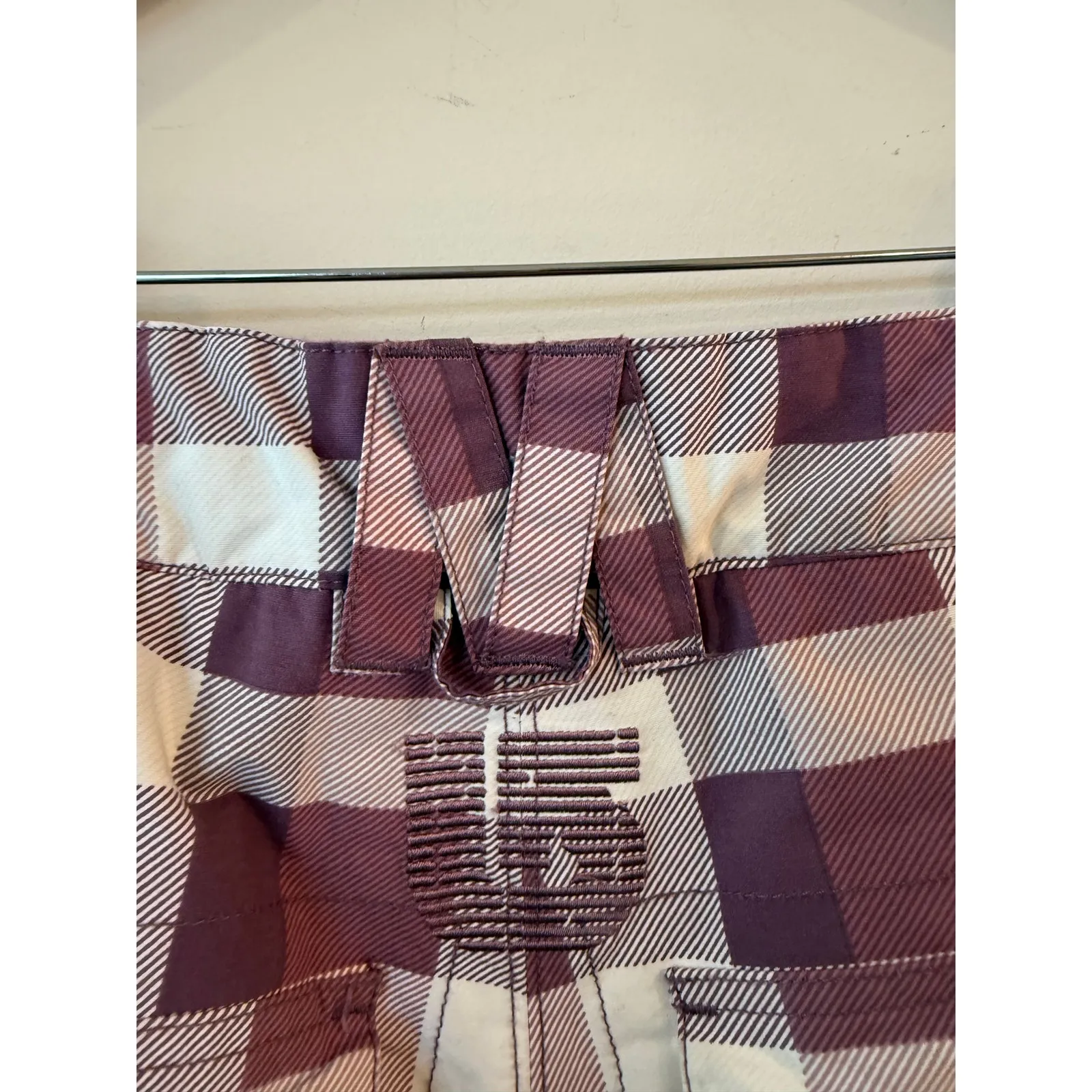 Burton Stow Cargo Pant Womens 28W Purple White Plaid Snowboard Waterproof Pants - Image 8