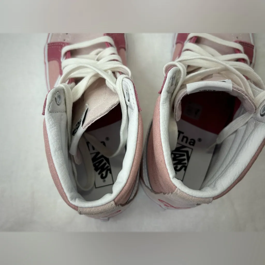 ARITZIA TNA x Vans Limited Edition Sk8 Hi 38 Dx High Top Lace Up Pink Sneakers - Image 7