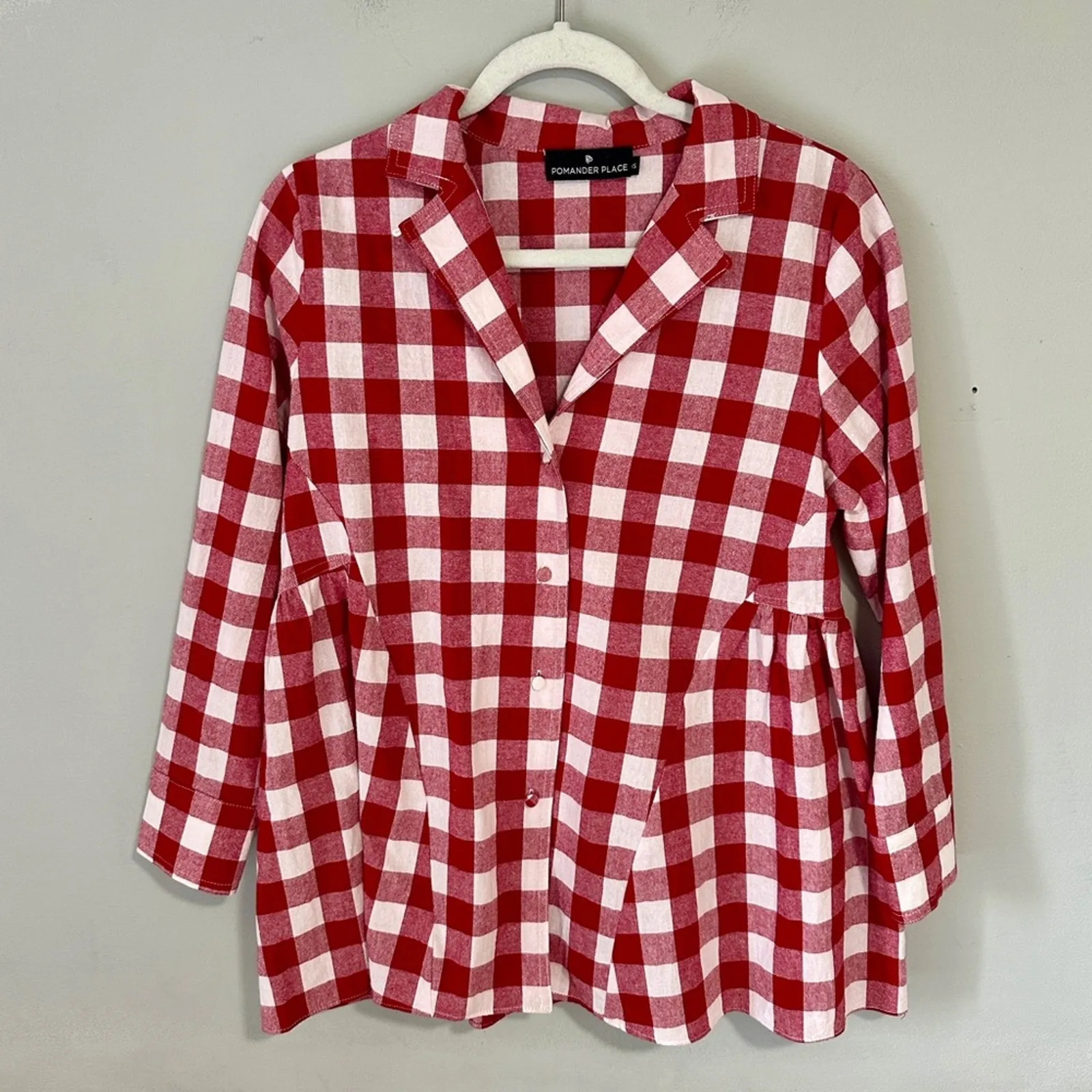 Tuckernuck Pomander Place Apple Red Gingham Scarlett Button Down Shirt NEW Size XS - Image 3