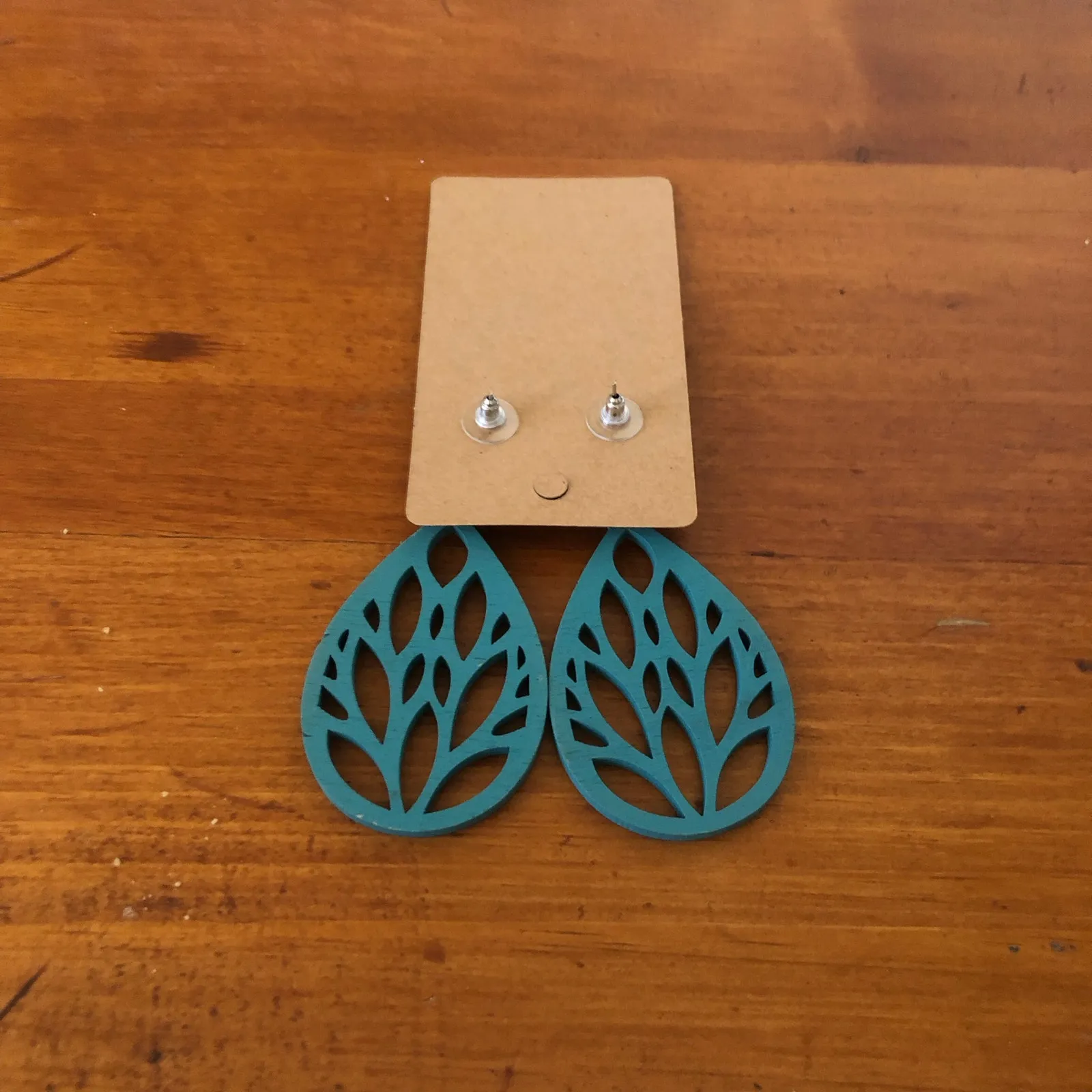 Bohemian Lightweight Wooden Filigree Laser Cut Tear Drop Green Earrings - Image 6