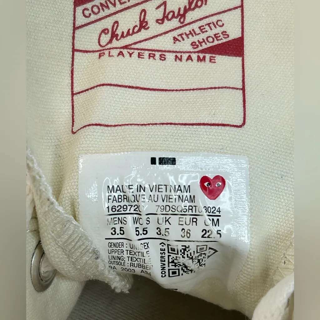 Comme des Garçons Play x Converse High Tops size 5.5 White - Image 9