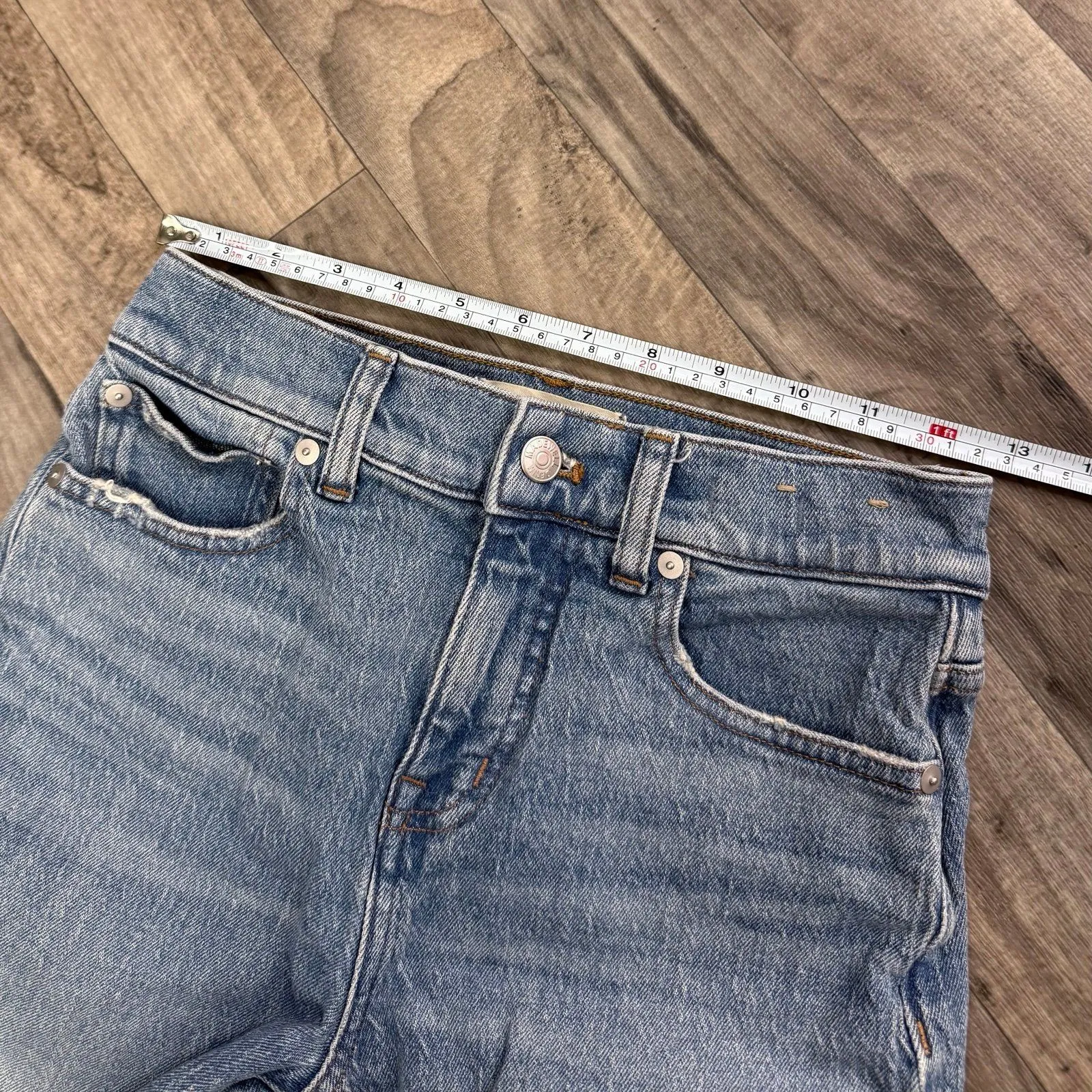 Madewell high waisted 90s straight Jeans - Image 4