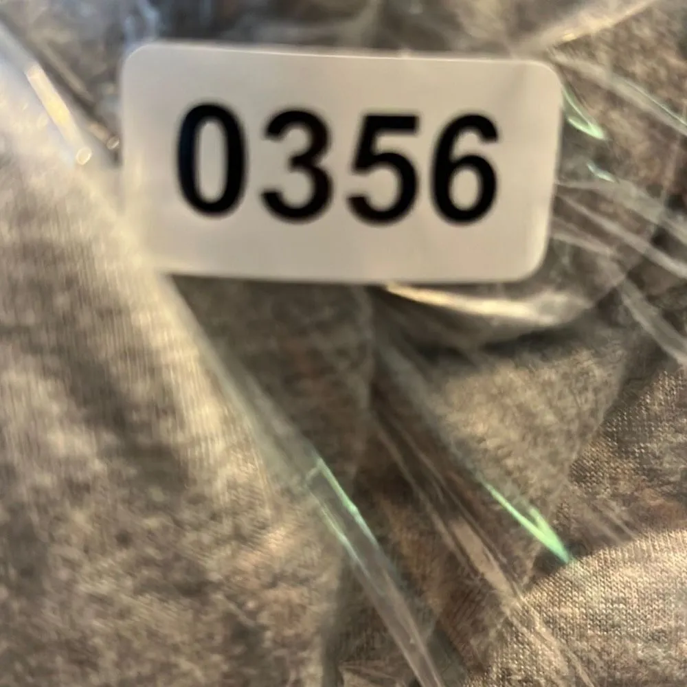 ￼￼tahari women’s pull on stretchy pants size  medium, elastic waist band, drawst - Image 4