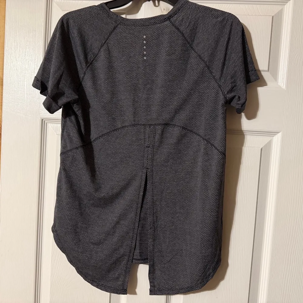 Athletic Works Gray Short Sleeve Active Top S (4–6) - Image 2