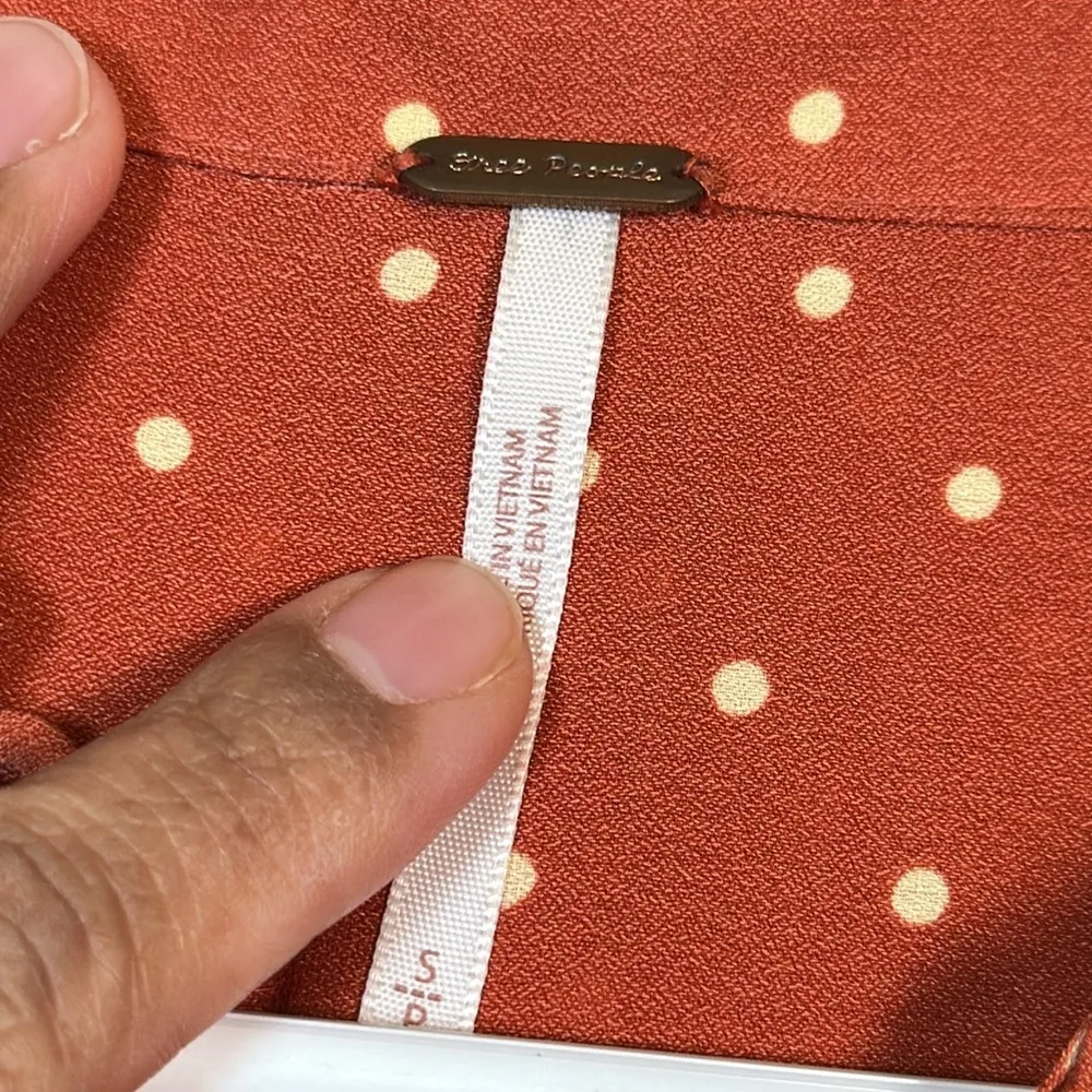 Free People New World Dotted Blouse Autumn Orange Size Small EUC #0579-OC - Image 6