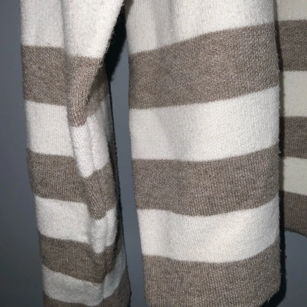 Nicole Miller Tan & White Striped High Neck Soft Knit Sweater XL - Image 4