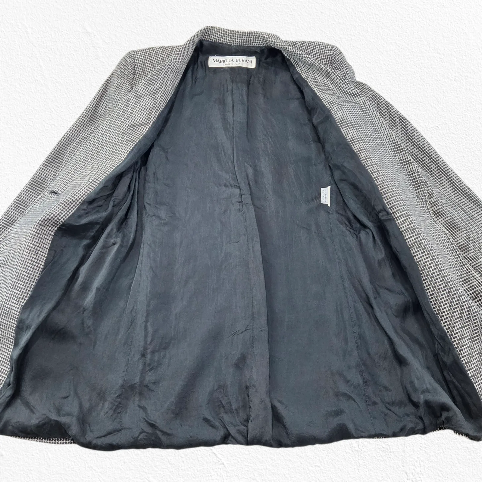 Vintage 90s Mariella Burani Houndstooth Longline Blazer Jacket Italy Made Size 4 Black - Image 9