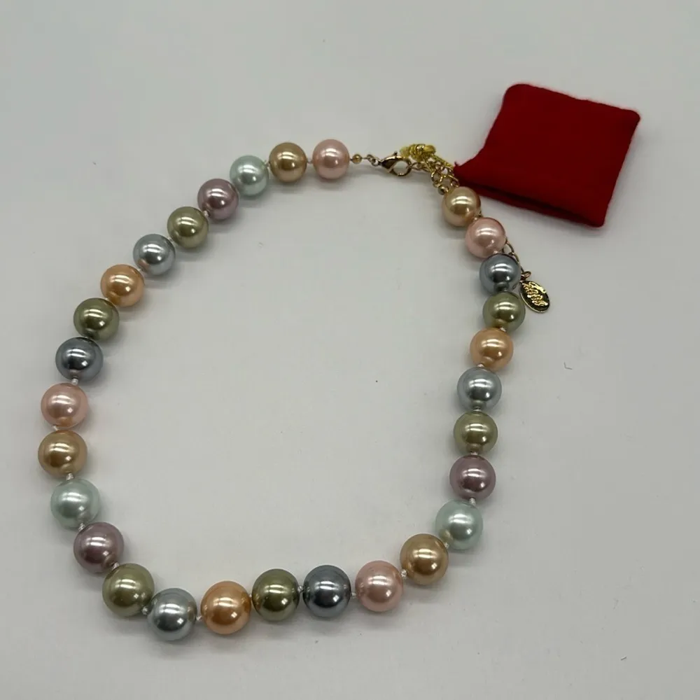 New Kenneth Jay Lane 2009 Inaugural Simulated Pearl Necklace Original Box Pastel - Image 2