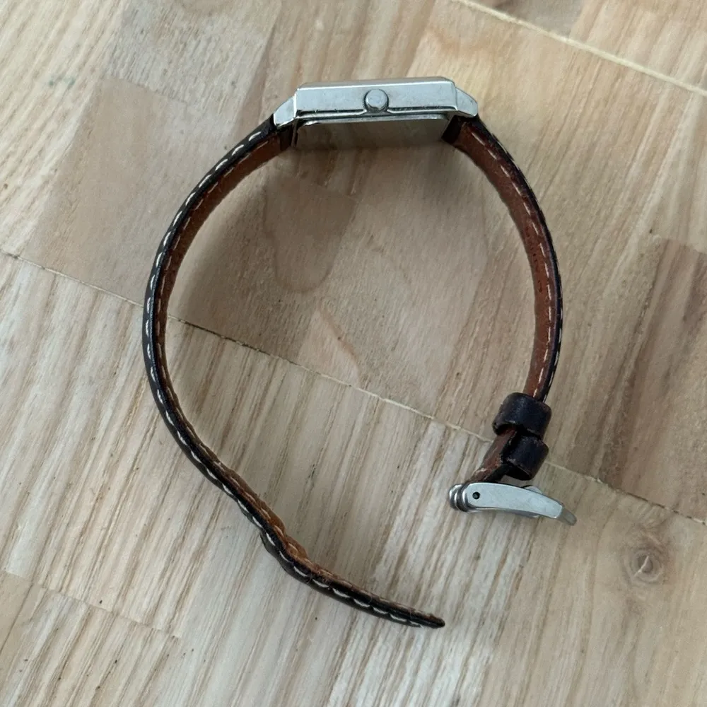 Bulova Ladies Luxury Watch Square Cream Dial Leather Strap New Battery - Image 8