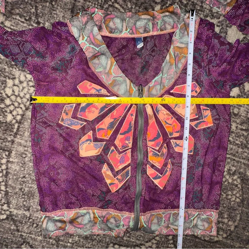 Maaji Women’s Size L Purple Snakeskin Horse Print Mesh Full Zip Jacket - Image 6