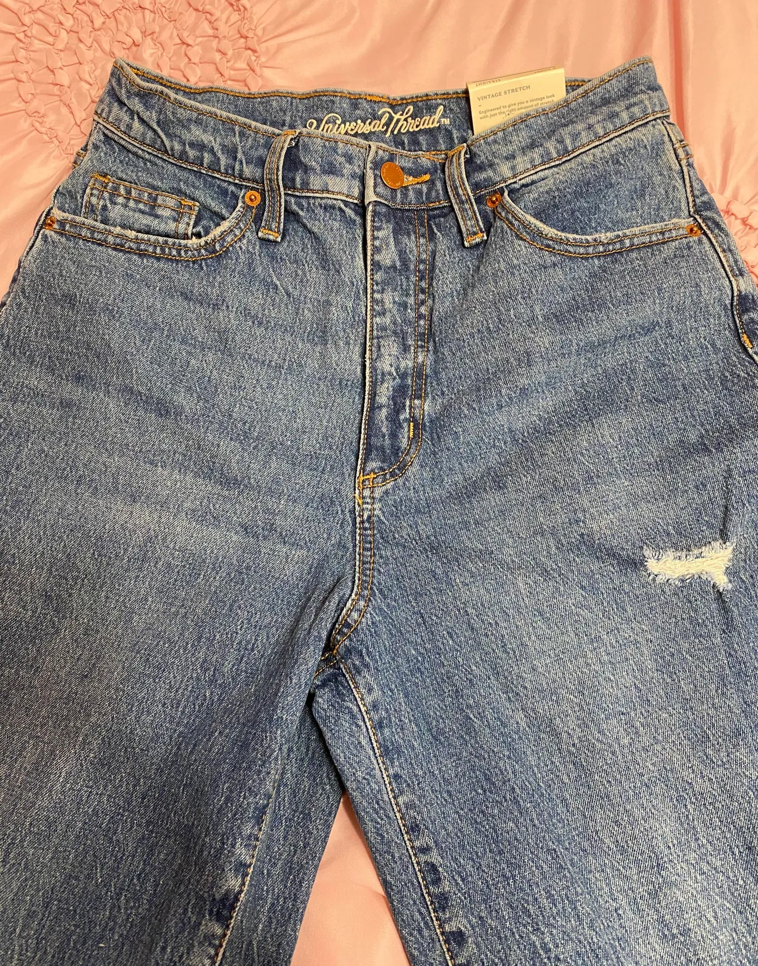 Distressed Jeans - Image 3