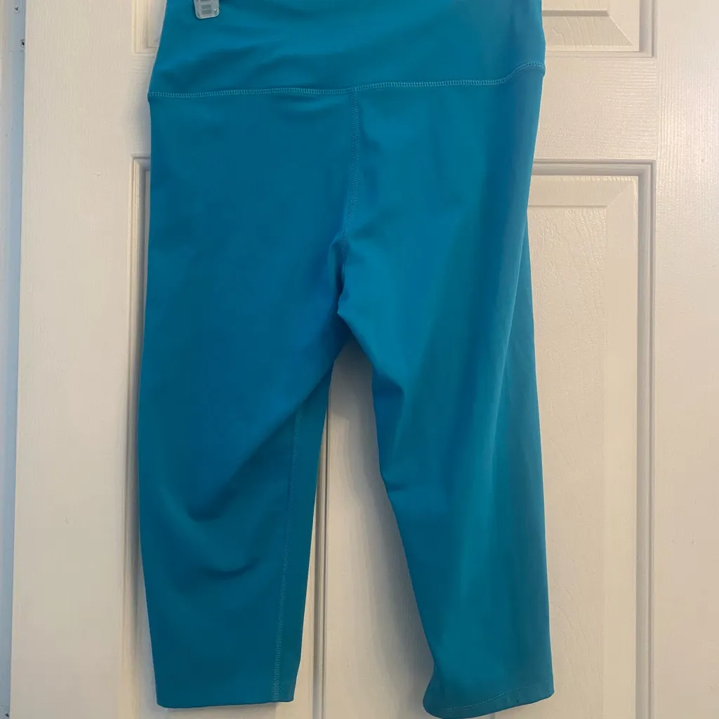 Reel legends Capri workout leggings Teal M - Image 2