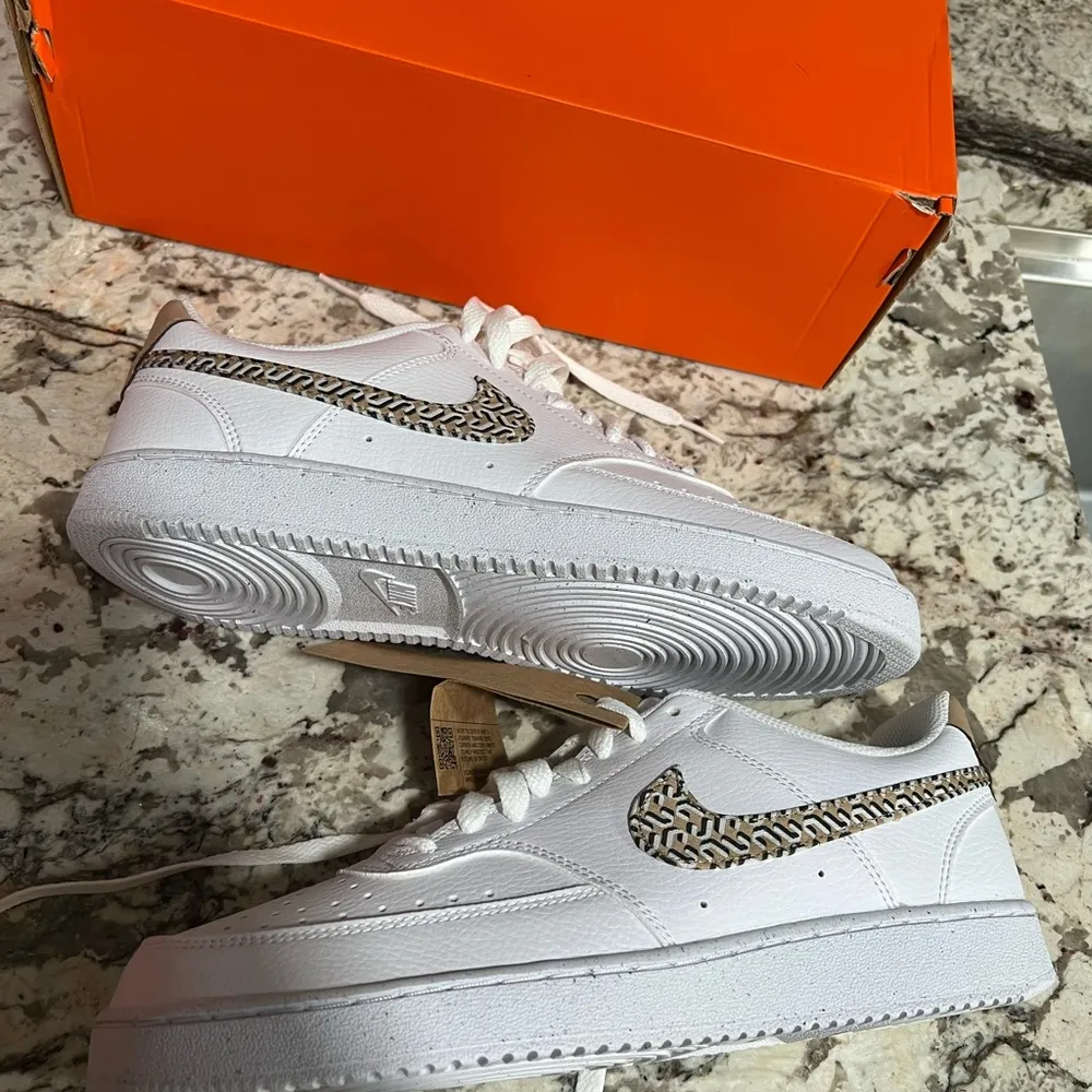 Nike X Next Nature Court Vision Low Sneakers Size 10 Athletic Shoes Womens - Image 6