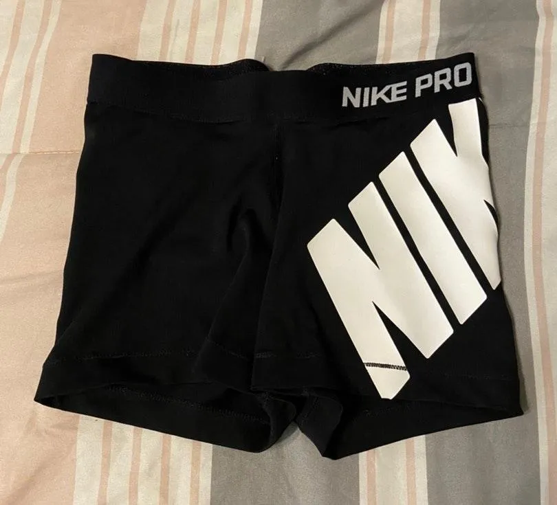 Nike Pro Spandex Volleyball Shorts - Image 2