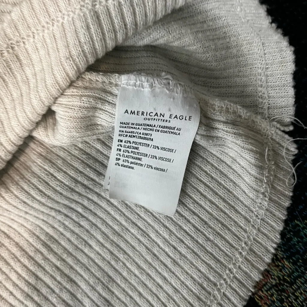 American Eagle Soft Sexy Plush Ribbed Long Sleeve Crop Top V Neck SZ S/P Y2K - Image 14