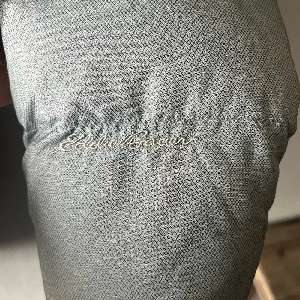 Eddie Bauer Grey Down Puffer Jacket Size XL - Image 9