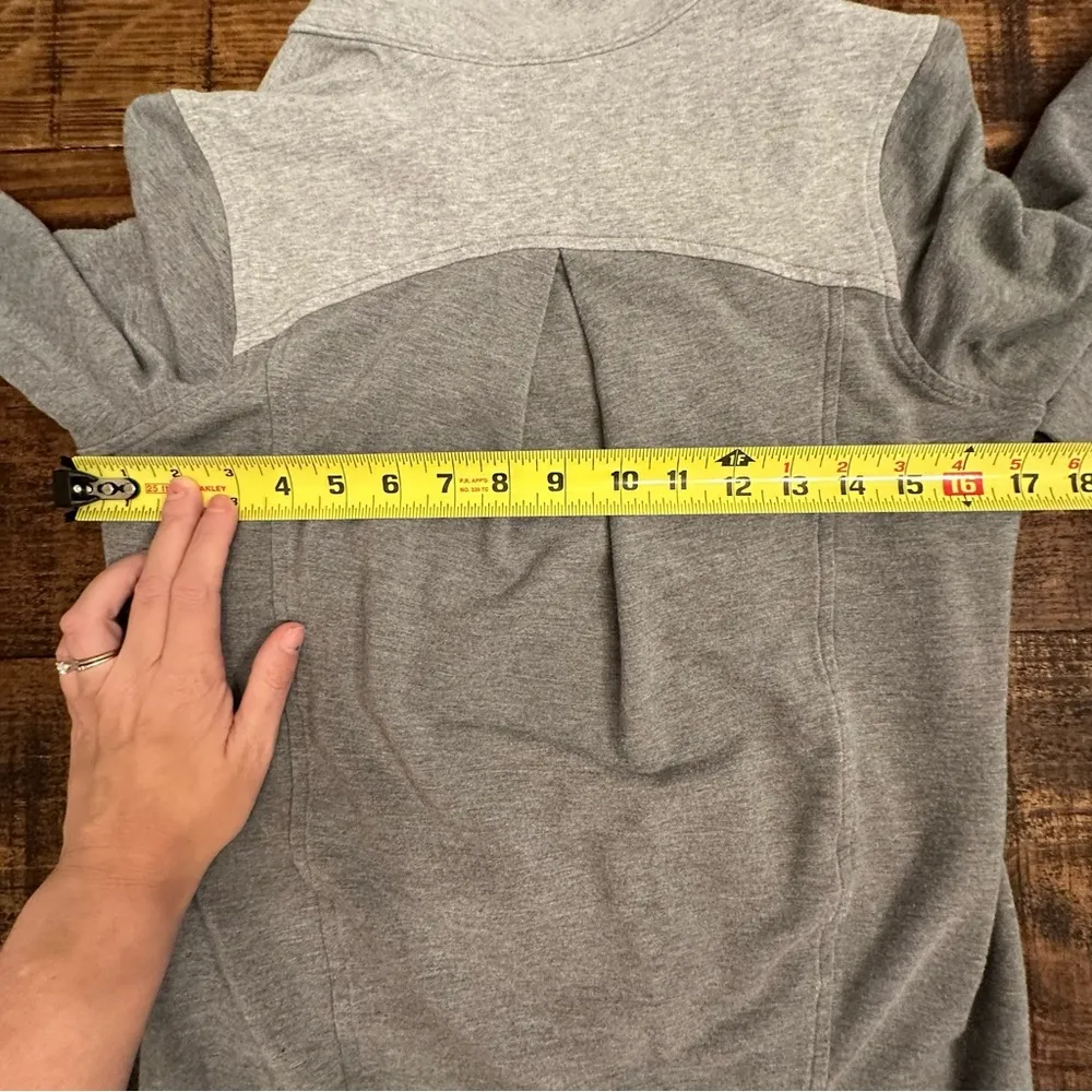 Heathered Gray Lululemon Coast Wrap- EUC - Image 5