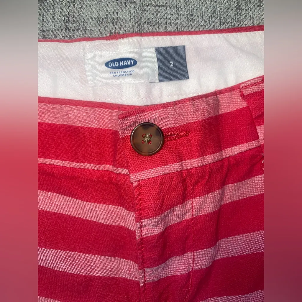Old Navy Womens Shorts 2 Pink Striped Cotton Casual w/ Pockets - Image 9