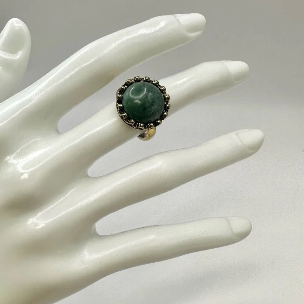 Green jasper gold tone round ring - Image 4
