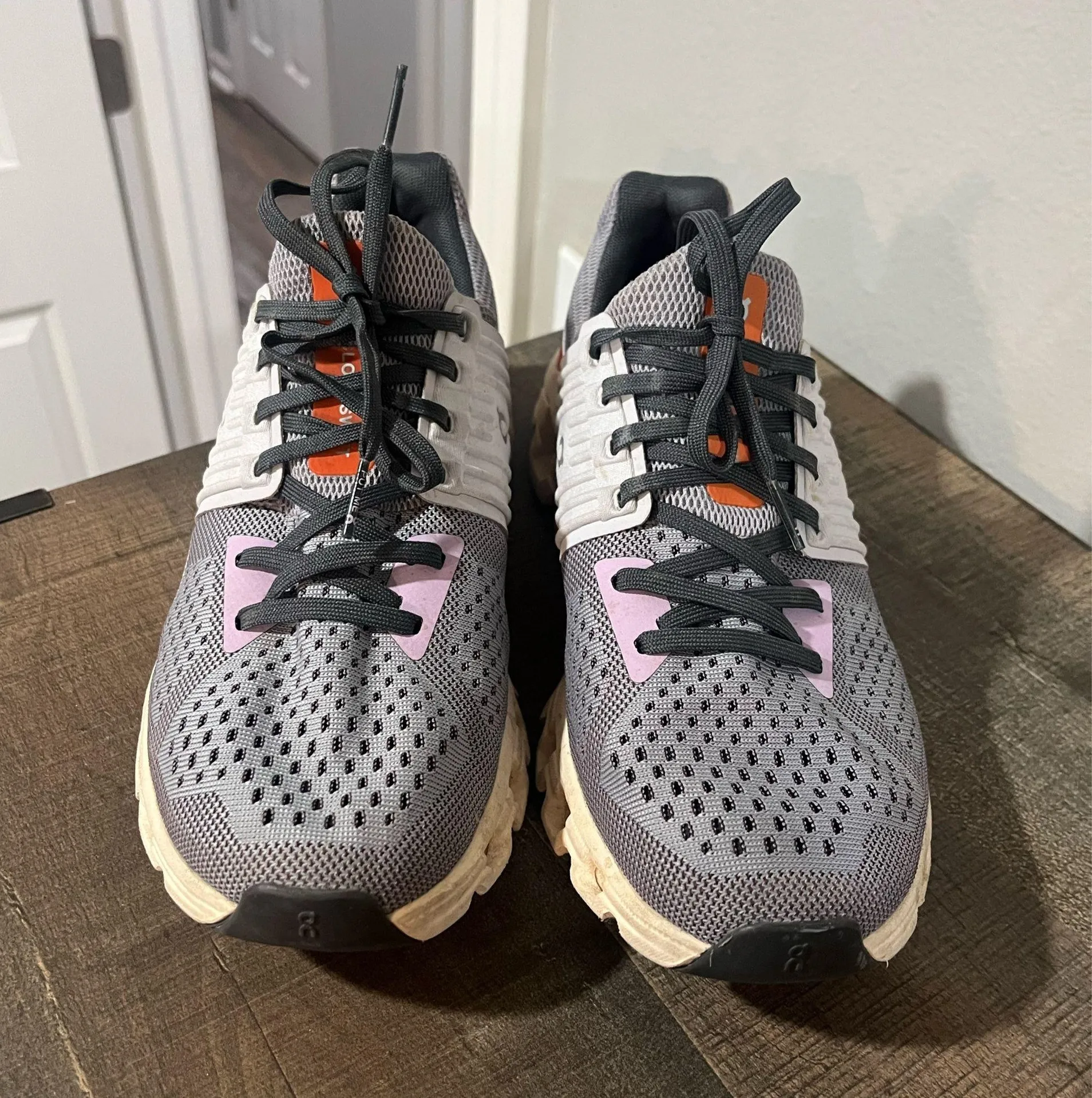 On Cloud Running Shoes Women’s - Image 2