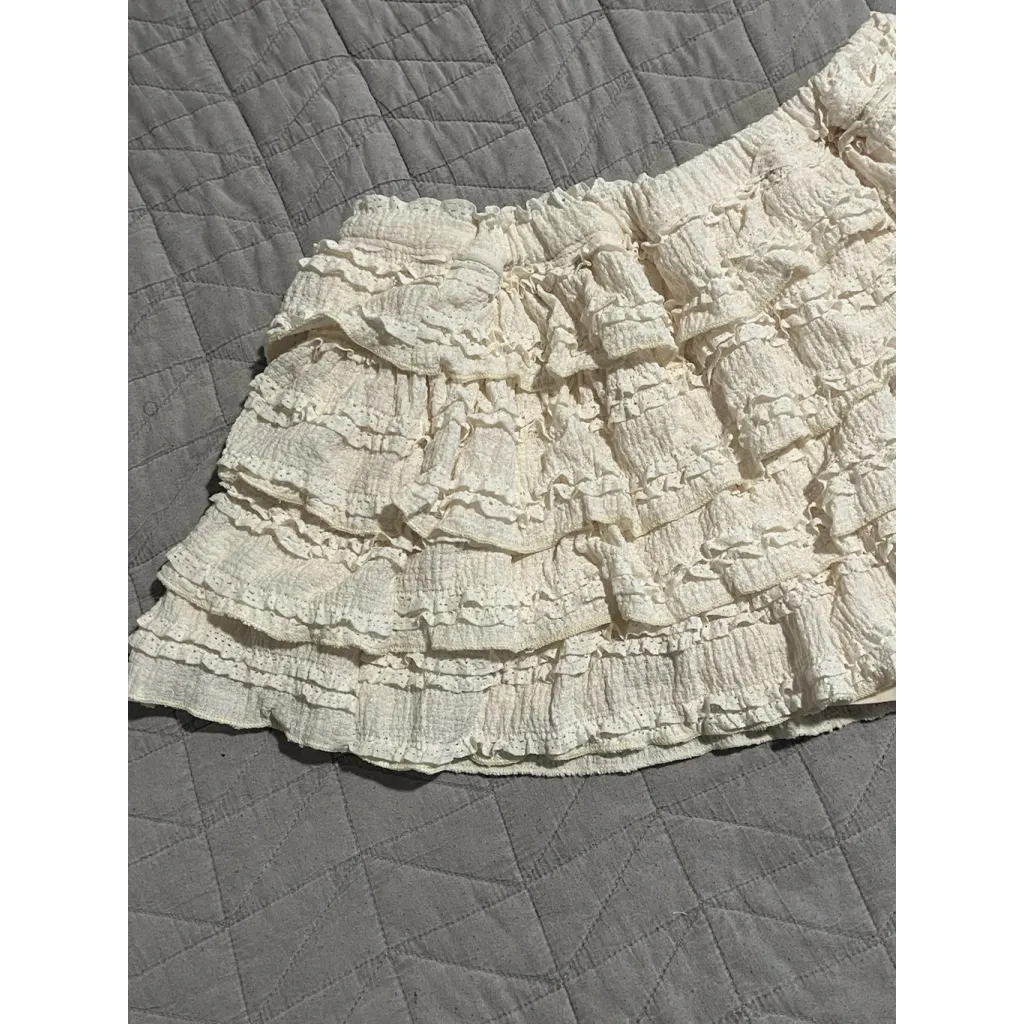 Beaudrm White Flounce Tiered Lace Skort Size M Shorts Skirt Stretch Bloomers NWT Size M - Image 3