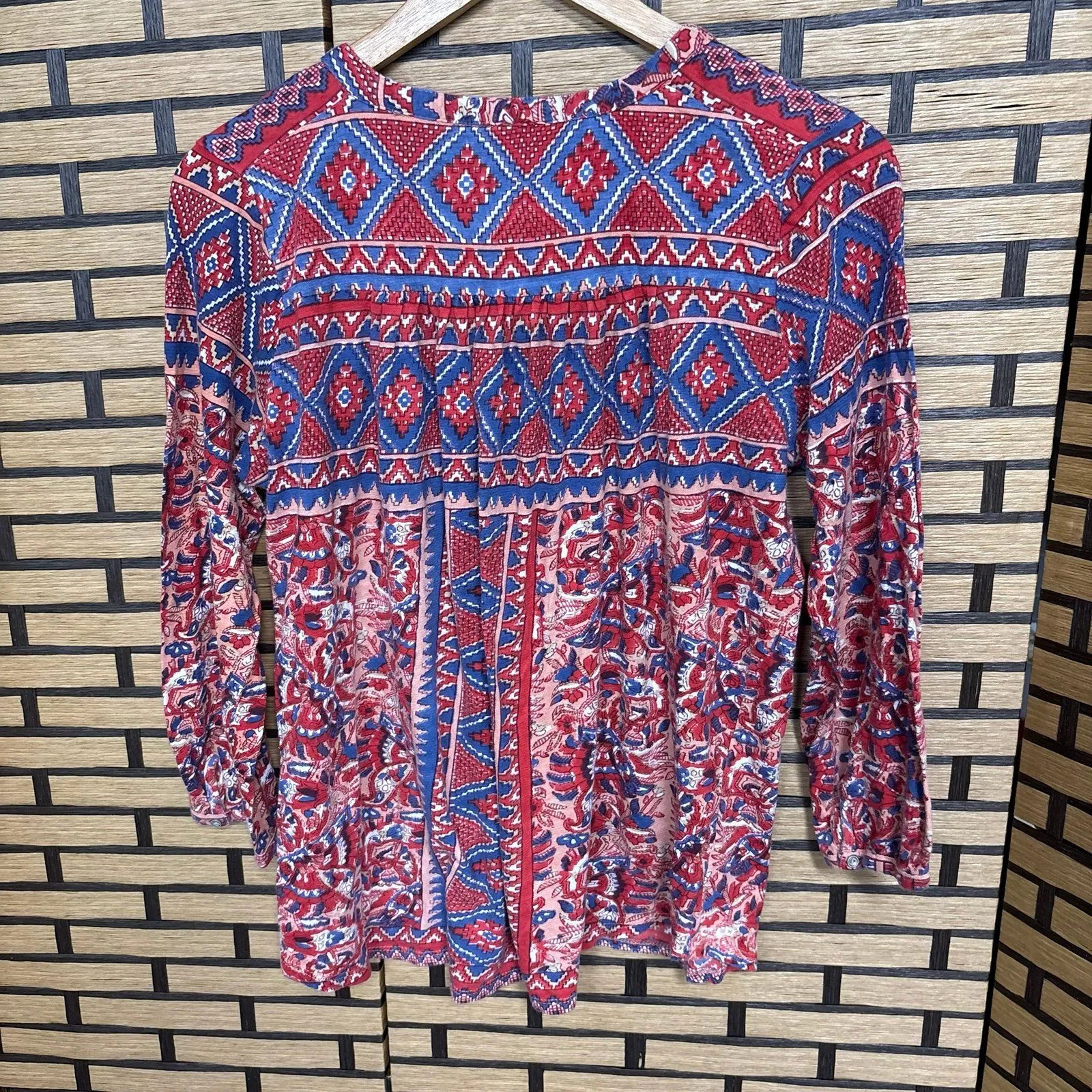 Lucky Brand ‎ Top Size Medium - Image 2