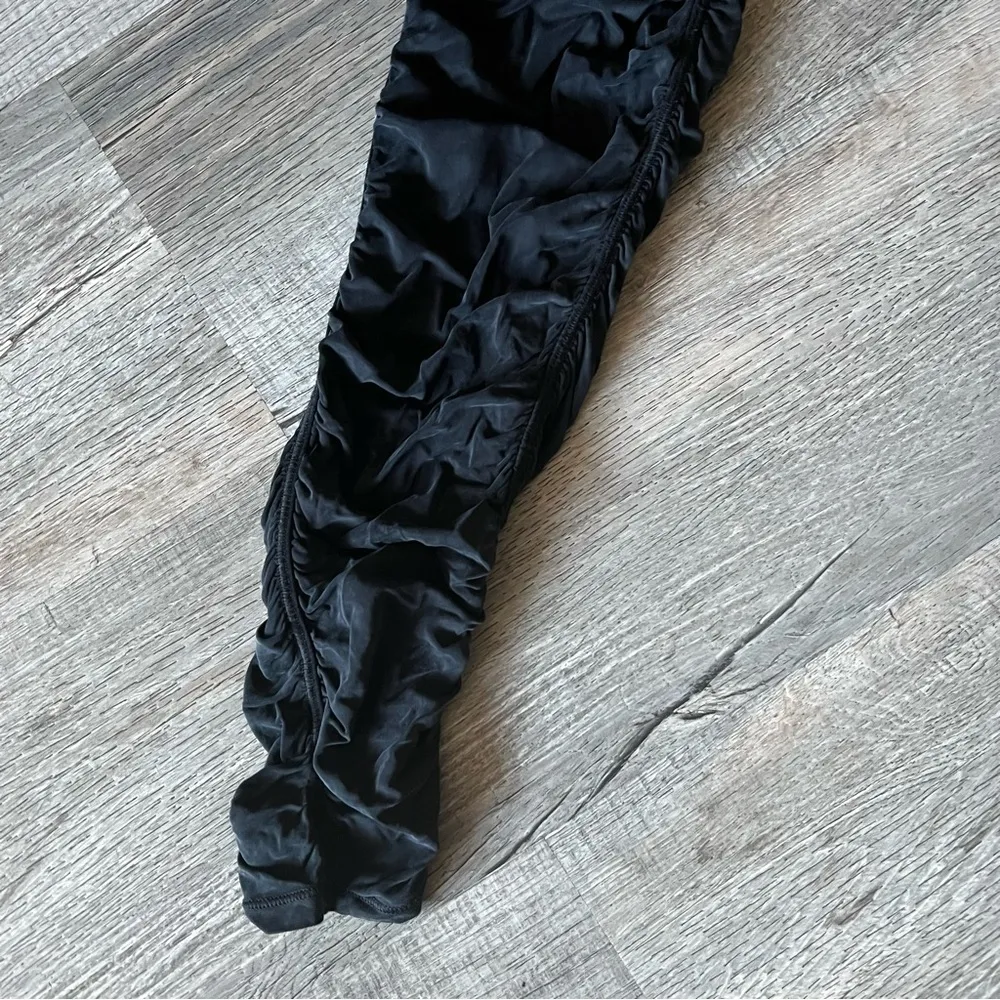 Lululemon Leggings - Image 2