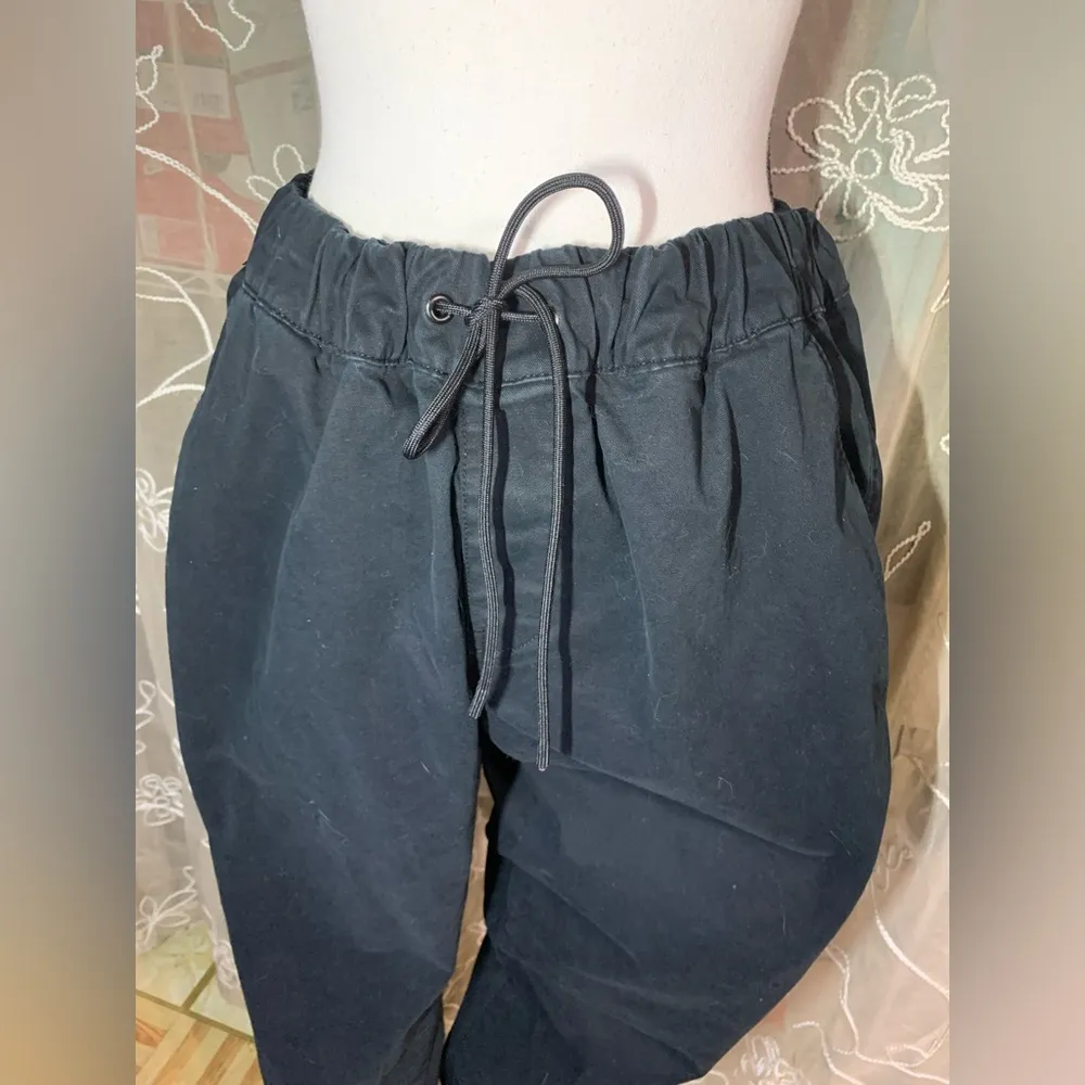 Old Navy Black Modern Jogger Pants - Image 2