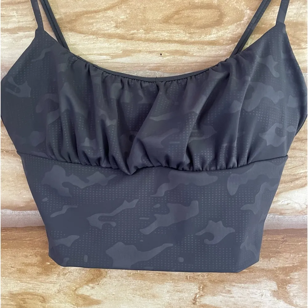 Zyia Active spaghetti strap padded camouflage sports bra size small - Image 3