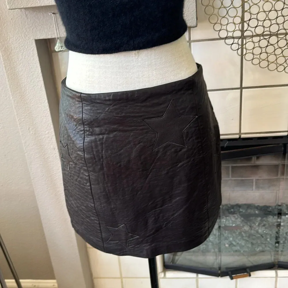 Reformation black genuine butter soft  leather star skirt size 4 EDGY micro - Image 11