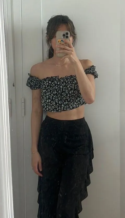 NWT LF off the shoulder printed floral crop top - Image 2